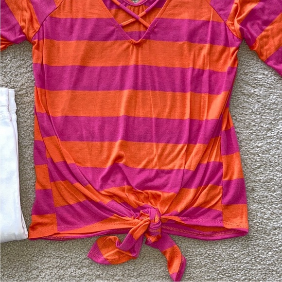 Pink & Orange Stripe V Neck Top - Picture 4 of 5